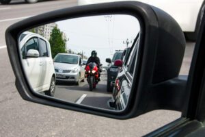 ¿Es legal el lane-splitting en North Carolina?