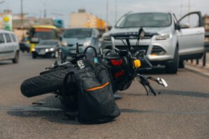 ¿Cuánto tiempo tomará resolver mi caso de accidente de motocicleta?